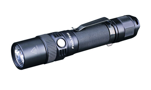 LINTERNA FD30 900 LUMENS FENIX