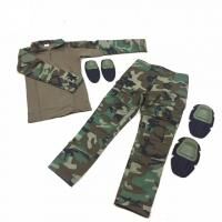 Uniforme Combat completo con codera y rodilleras woodland XXL(pantalon 40)+regalo